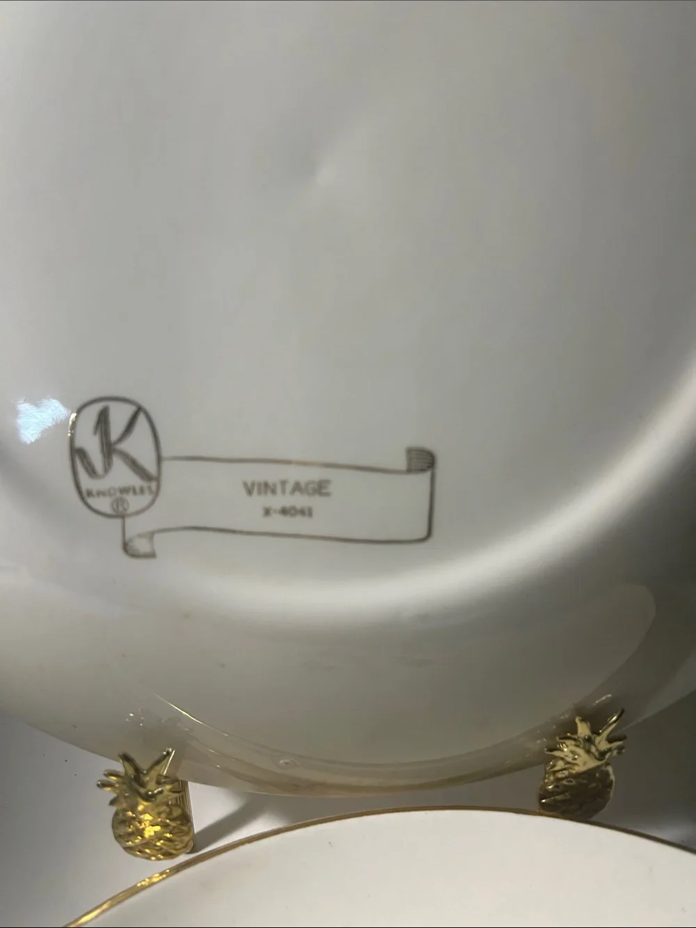 Knowles Cream Porcelain Dinner Plates with Purple Grape Design and Gold Rim